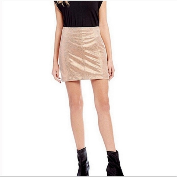 Free People rose gold metallic mini skirt - Picture 1 of 9